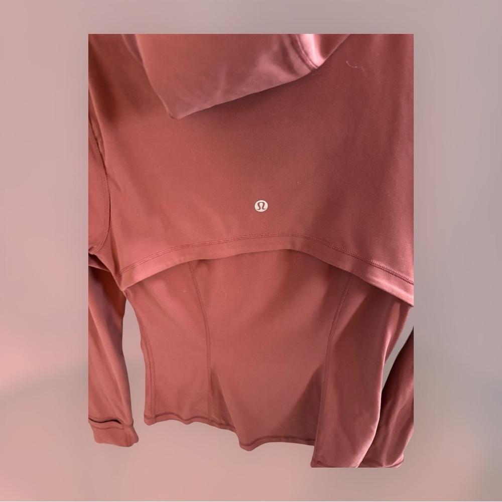Lululemon Hooded Define Jacket *Nulu
Moss Rose - Picture 5 of 5